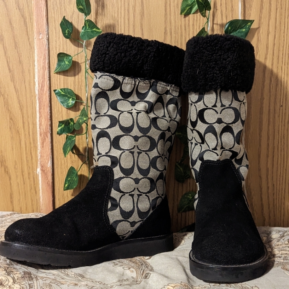 Coach Kelly Winter Signature C Boots 6.5